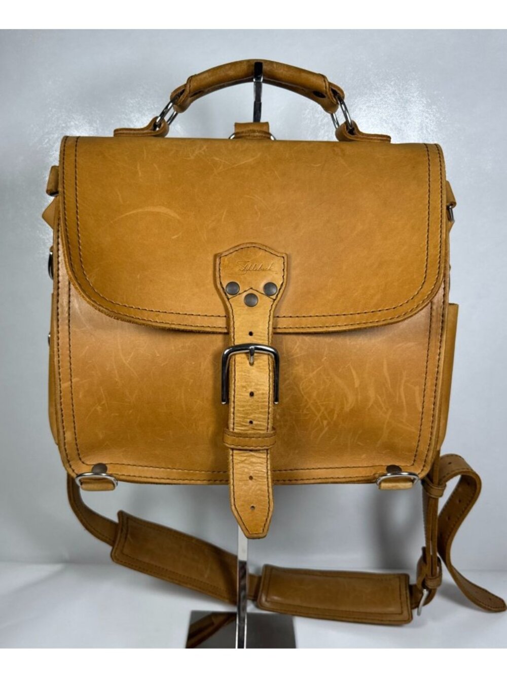 Saddleback Leather Co. Indiana Satchel Bag Full Grain Cowhide Tobacco Brown